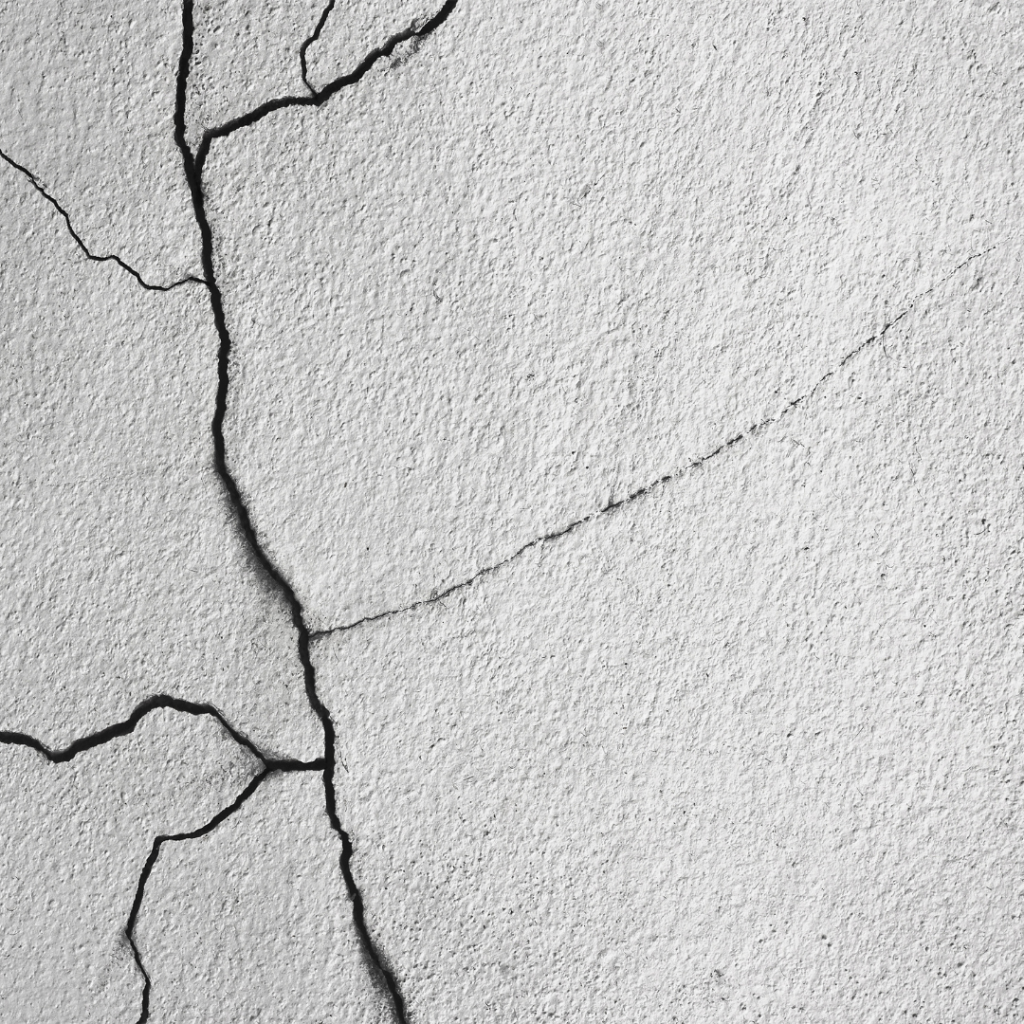 Cracks in Walls: When Should You Be Concerned?